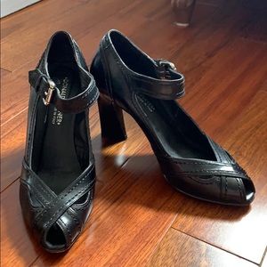 Donald J Pliner Black Open Toe Heel